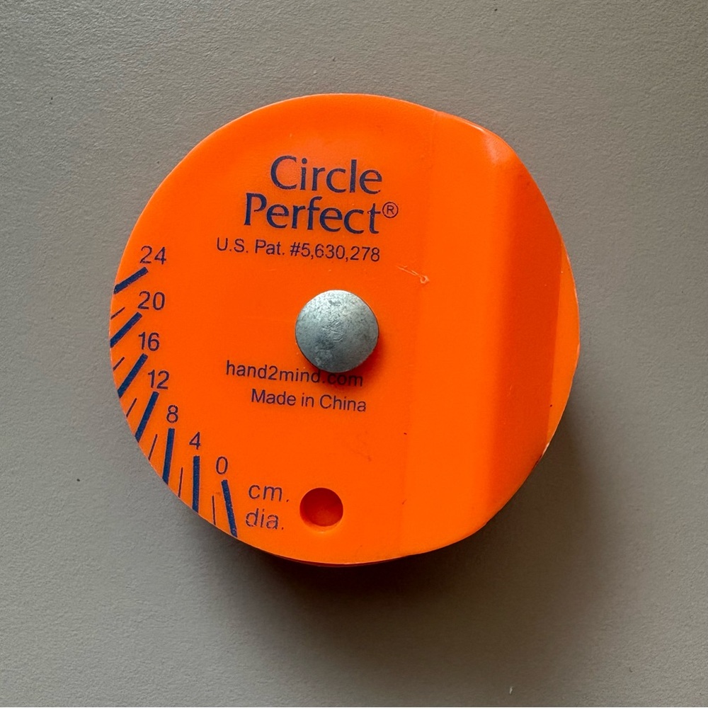 Circle Perfect Orange Measuring/cutting Tool